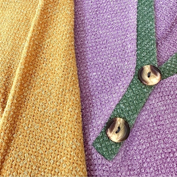 Lavender Green Mustard Color Block V-Neck Top Decorative Buttons - Picture 4 of 5